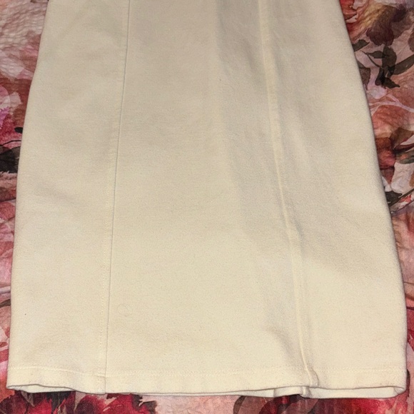 Forever 21 Woman’s Casual Cream Spaghetti Strap Mini Stretchy Dress Size S - Picture 6 of 6